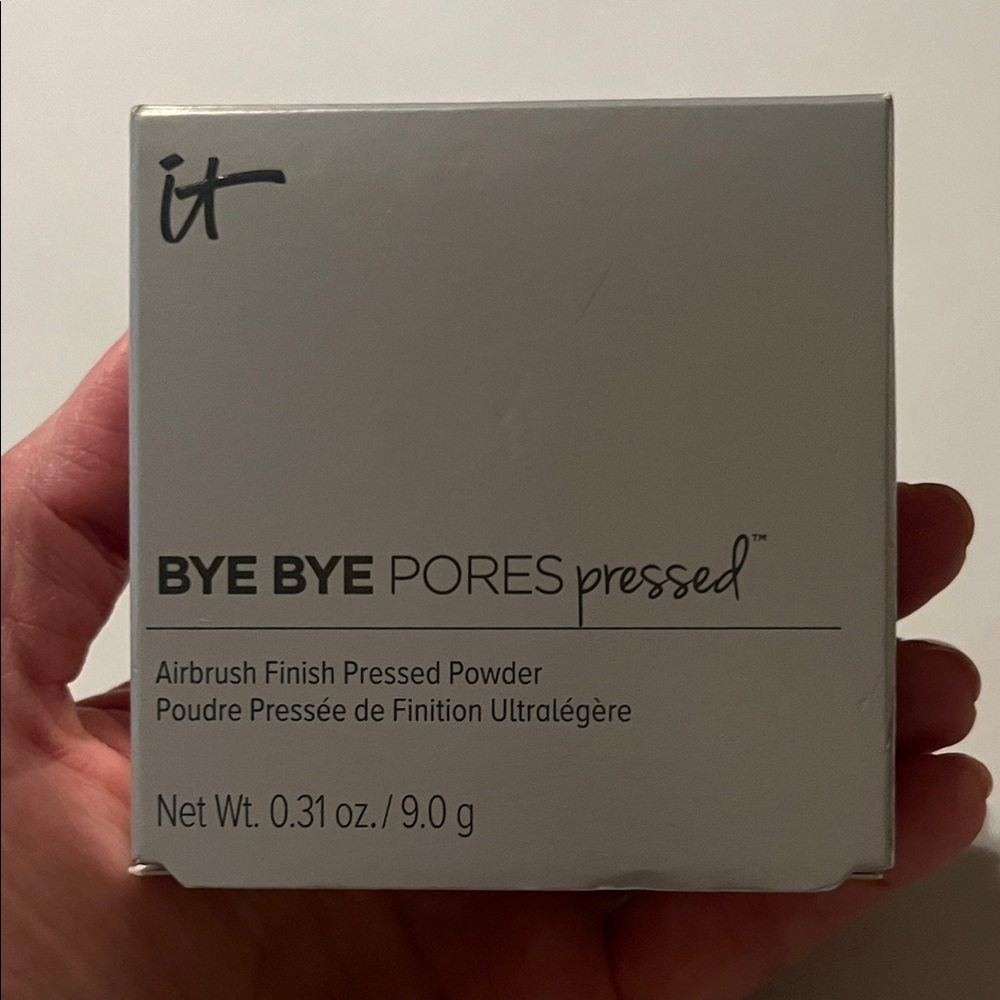 IT Cosmetics Bye Bye Pores Pressed Powder - Translucent